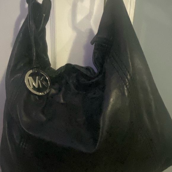 MICHAEL Michael Kors Black Hobo Bag - Picture 3 of 5